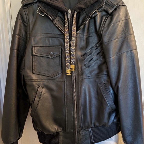 Men's Black Leather Jacket - Picture 3 of 4